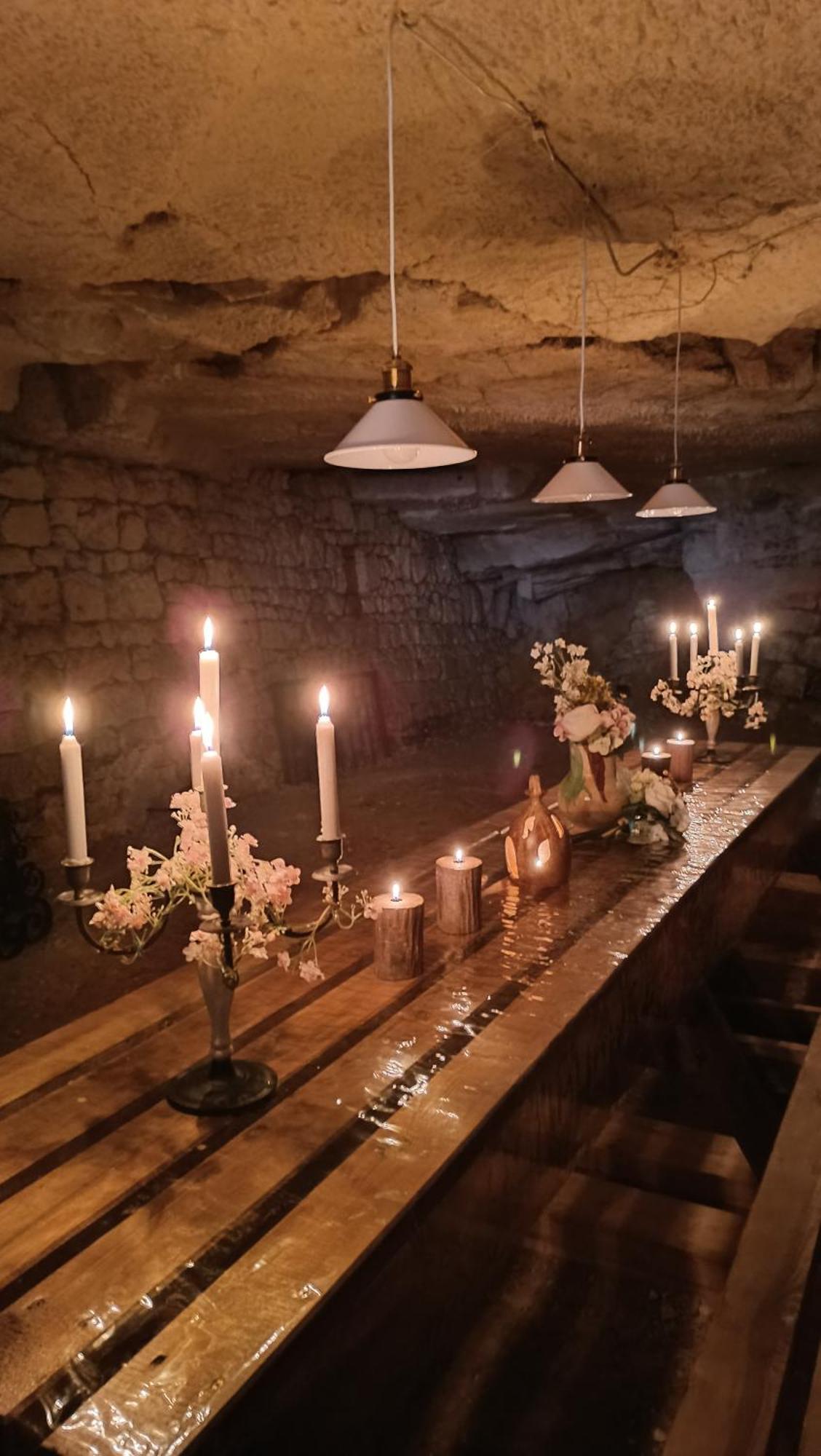 Meuble De Tourisme Petit Chail Saint Savinien Екстериор снимка